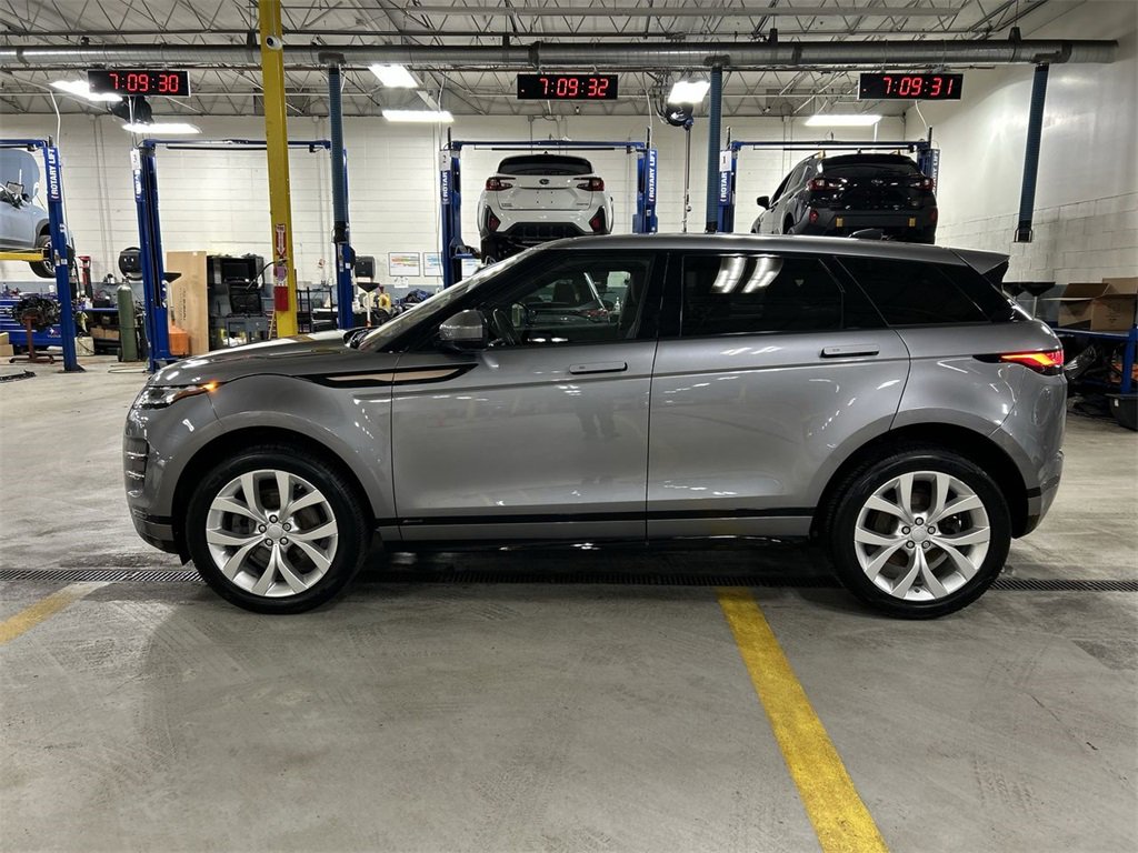 Used 2020 Land Rover Range Rover Evoque R-Dynamic S image 5