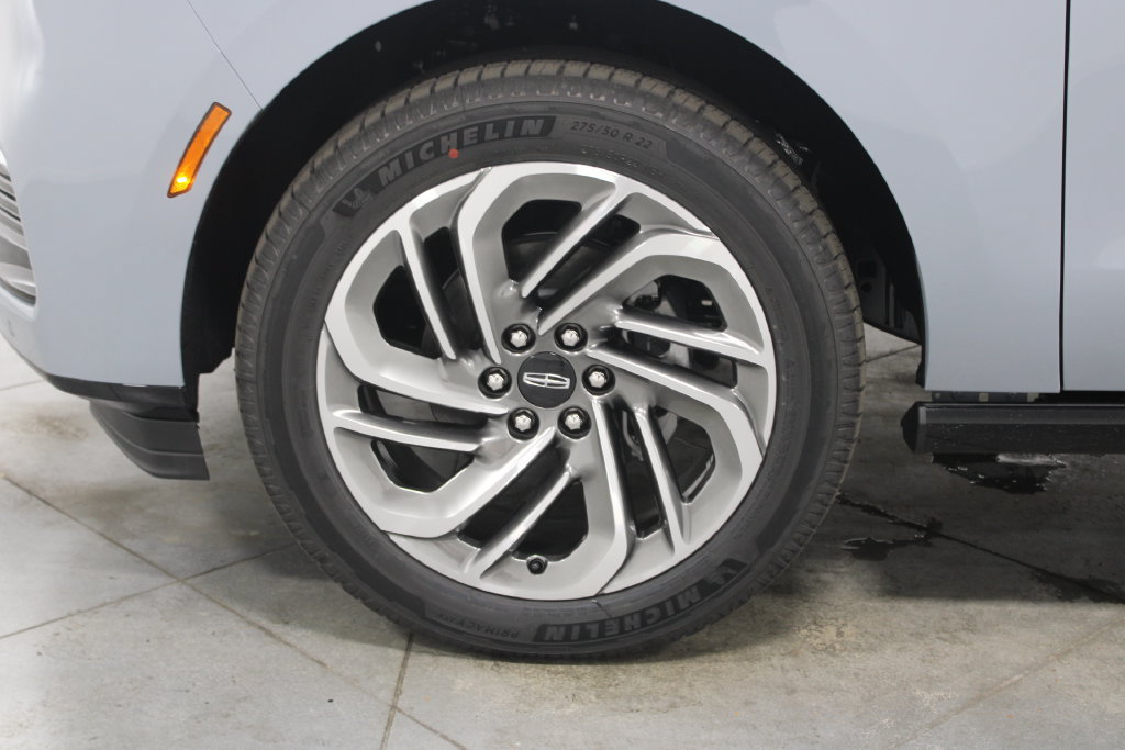 New 2027 Lincoln Navigator Reserve AWD/4WD image 18