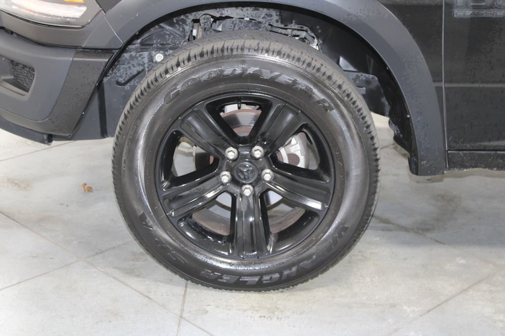 Used 2024 RAM 1500 Classic Warlock image 18