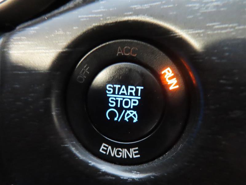 Used 2015 Jeep Grand Cherokee Limited w/ Luxury Group II image 21