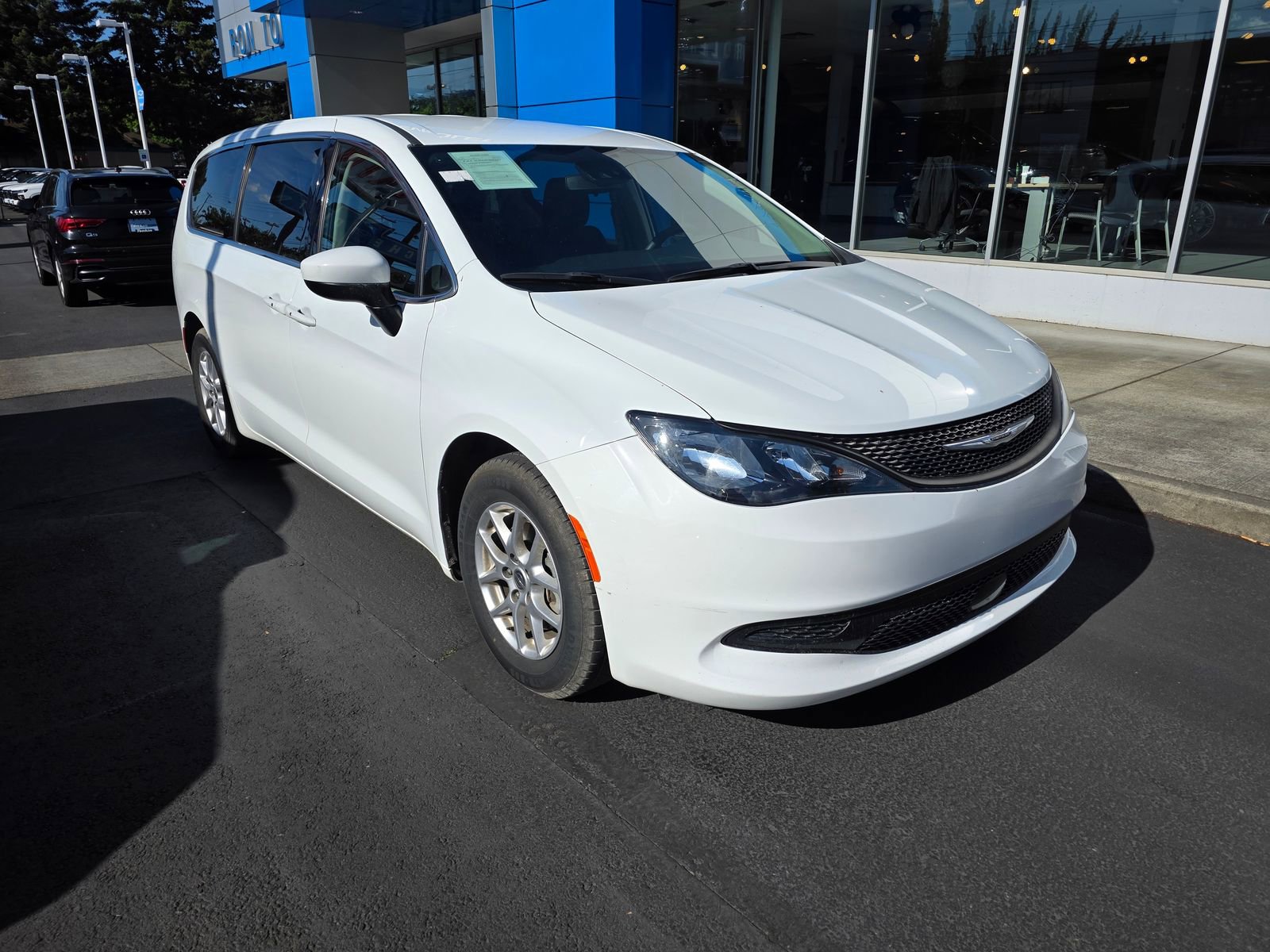 Used 2023 Chrysler Voyager LX