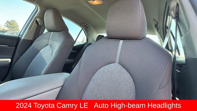 Used 2024 Toyota Camry LE image 11