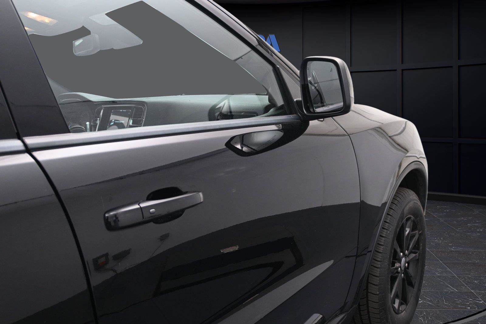 Used 2023 Dodge Durango SXT Launch Edition AWD/4WD image 12