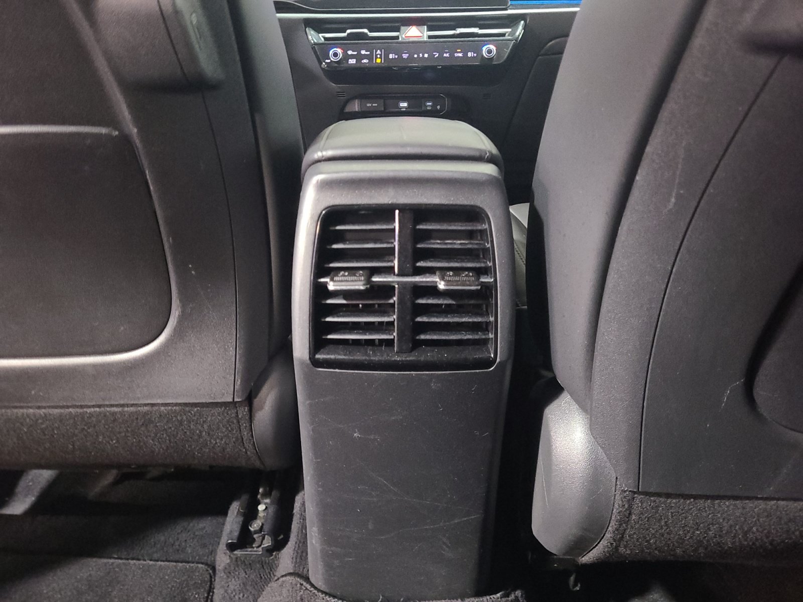 Used 2023 Kia Niro EX w/ EX Cold Weather Package FWD image 32
