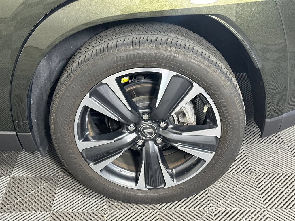 Used 2024 Lexus UX 250h AWD w/ Premium Package image 20