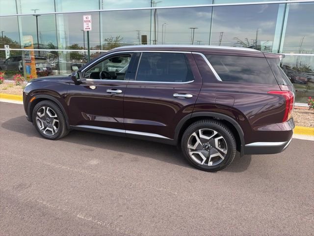 Used 2023 Hyundai Palisade Limited AWD/4WD image 28
