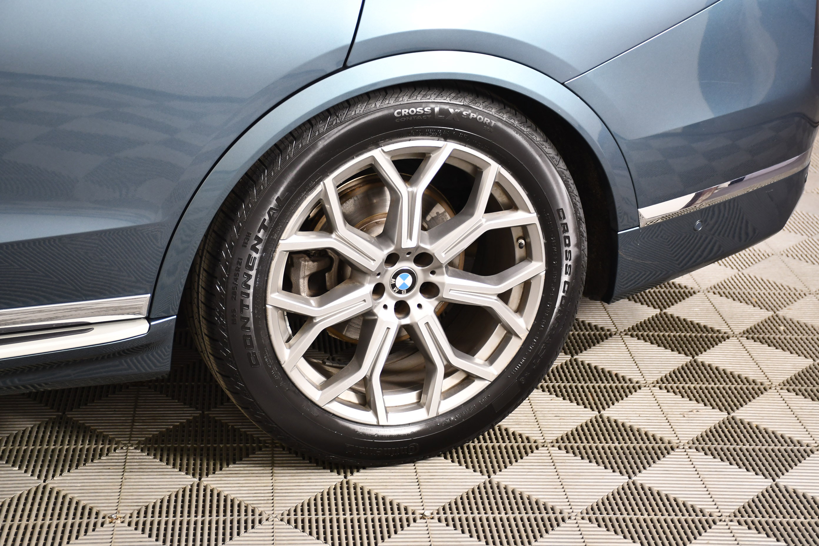 Used 2025 BMW X7 xDrive40i image 53