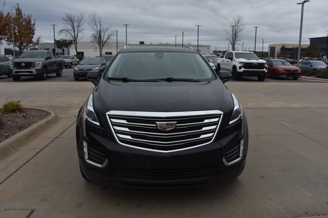 Used 2017 Cadillac XT5 Premium Luxury image 2