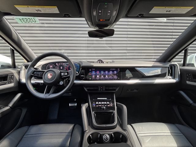 Certified 2026 Porsche Cayenne S AWD/4WD image 13