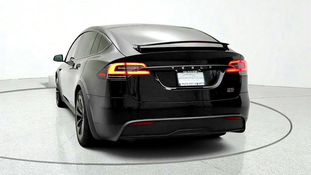 Used 2024 Tesla Model X Plaid AWD/4WD image 6
