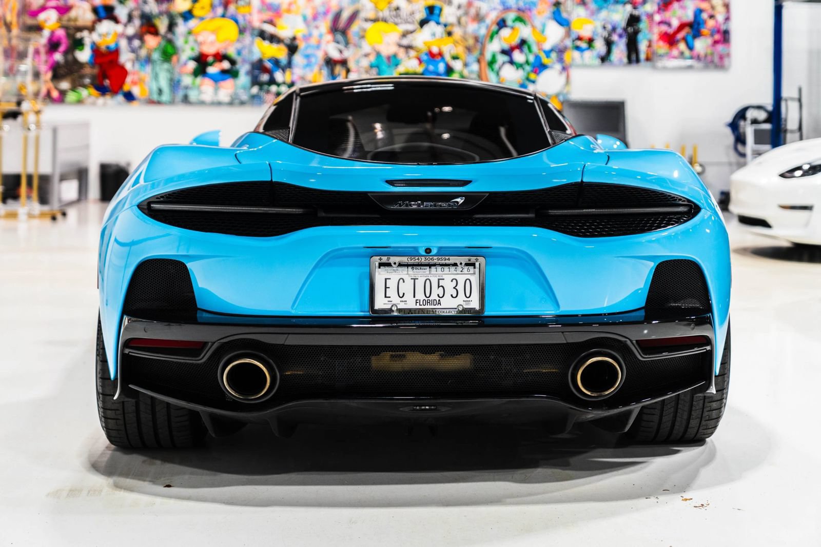 Used 2023 McLaren GT RWD image 8