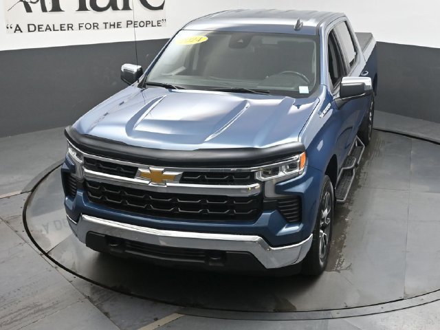 Used 2024 Chevrolet Silverado 1500 LT AWD/4WD image 50