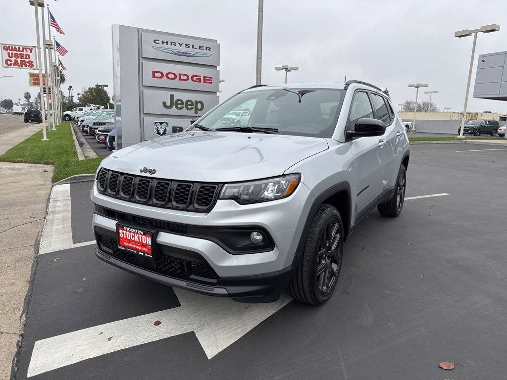 New 2026 Jeep Compass Latitude AWD/4WD image 9