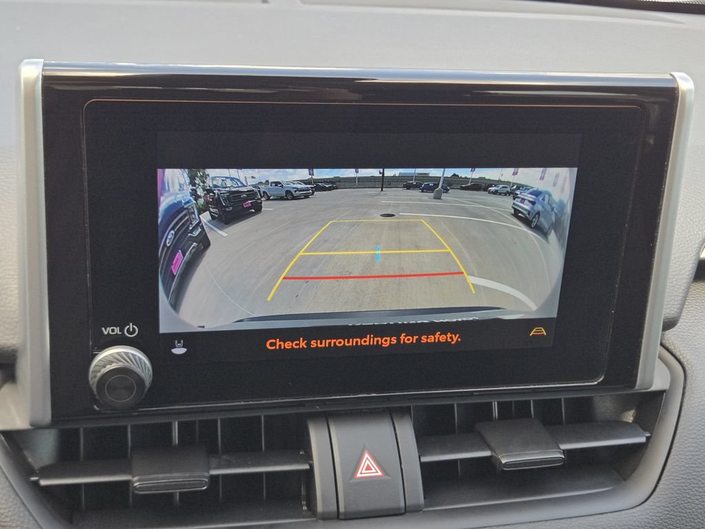 Used 2023 Toyota RAV4 LE FWD image 23