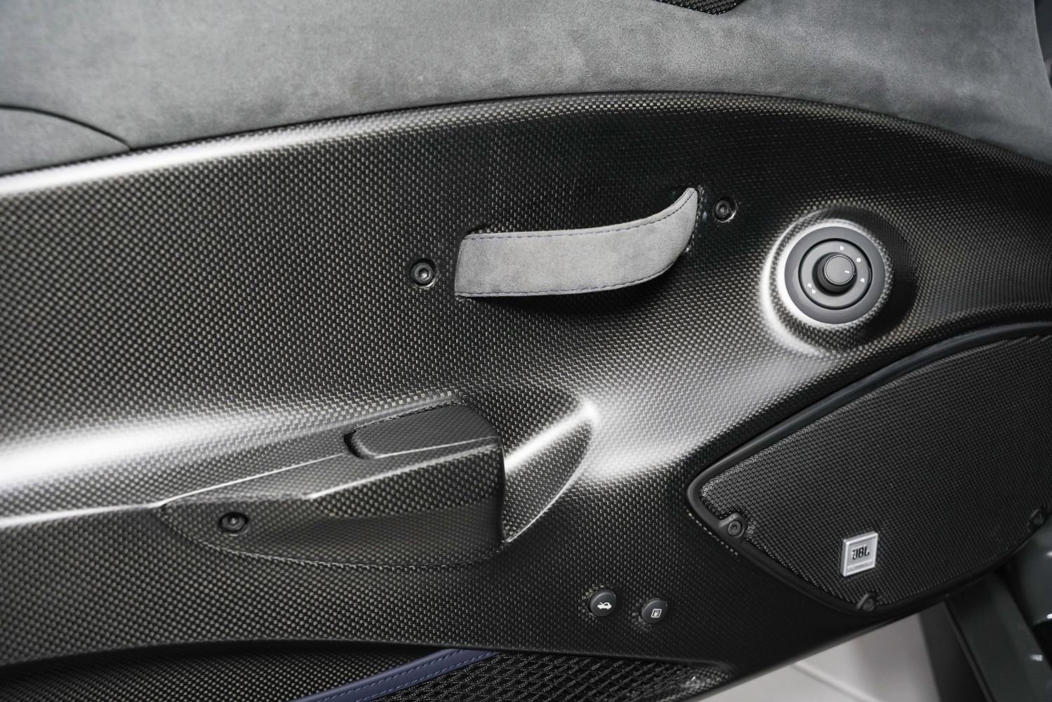 Used 2020 Ferrari 488 Pista Coupe image 45