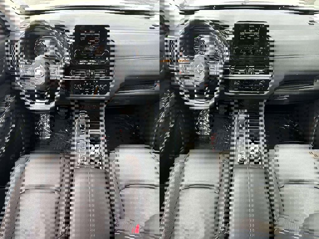 Certified 2024 Nissan Pathfinder SL w/ Lighting Package (N92) image 14