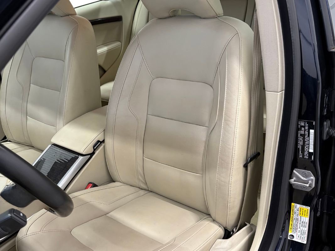 Used 2016 Volvo S80 T5 w/ Convenience Package image 10