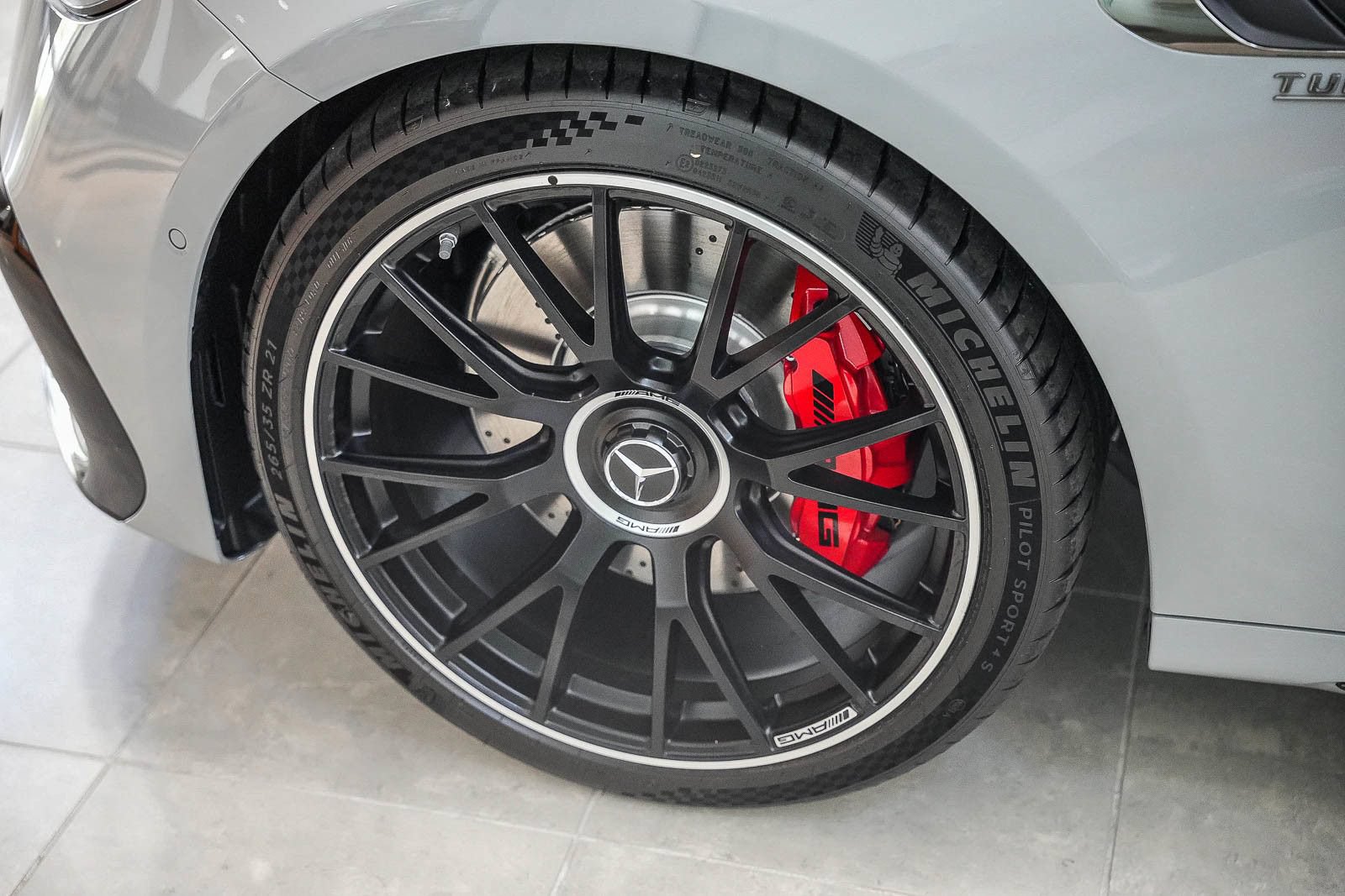 New 2026 Mercedes-Benz E 53 AMG e 4MATIC Sedan image 9