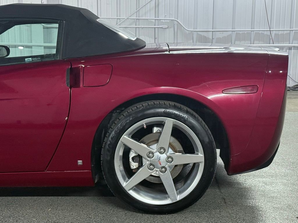 Used 2006 Chevrolet Corvette Convertible w/ Preferred Equipment Group image 13