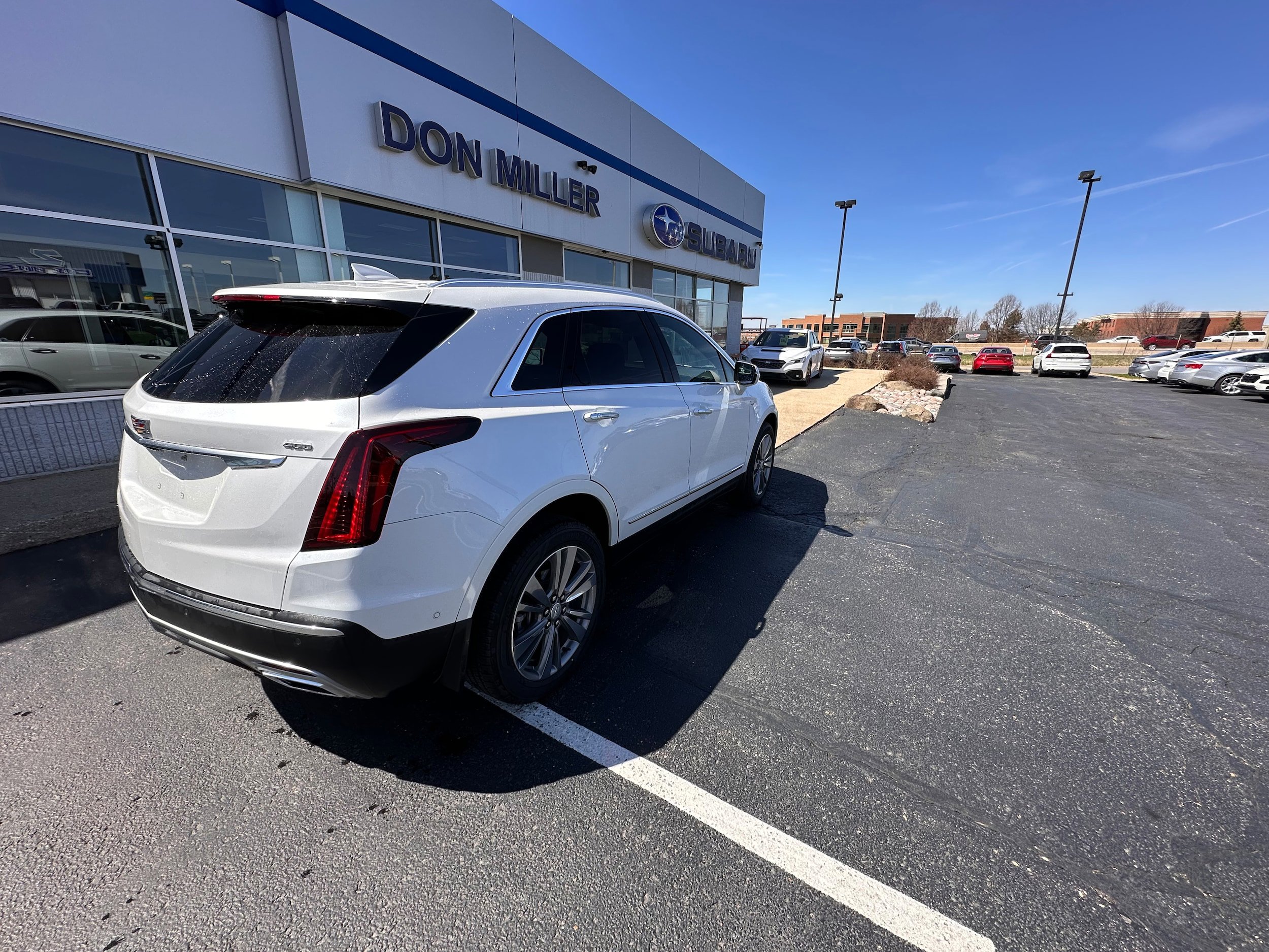 Used 2022 Cadillac XT5 Premium Luxury w/ Platinum Package image 3