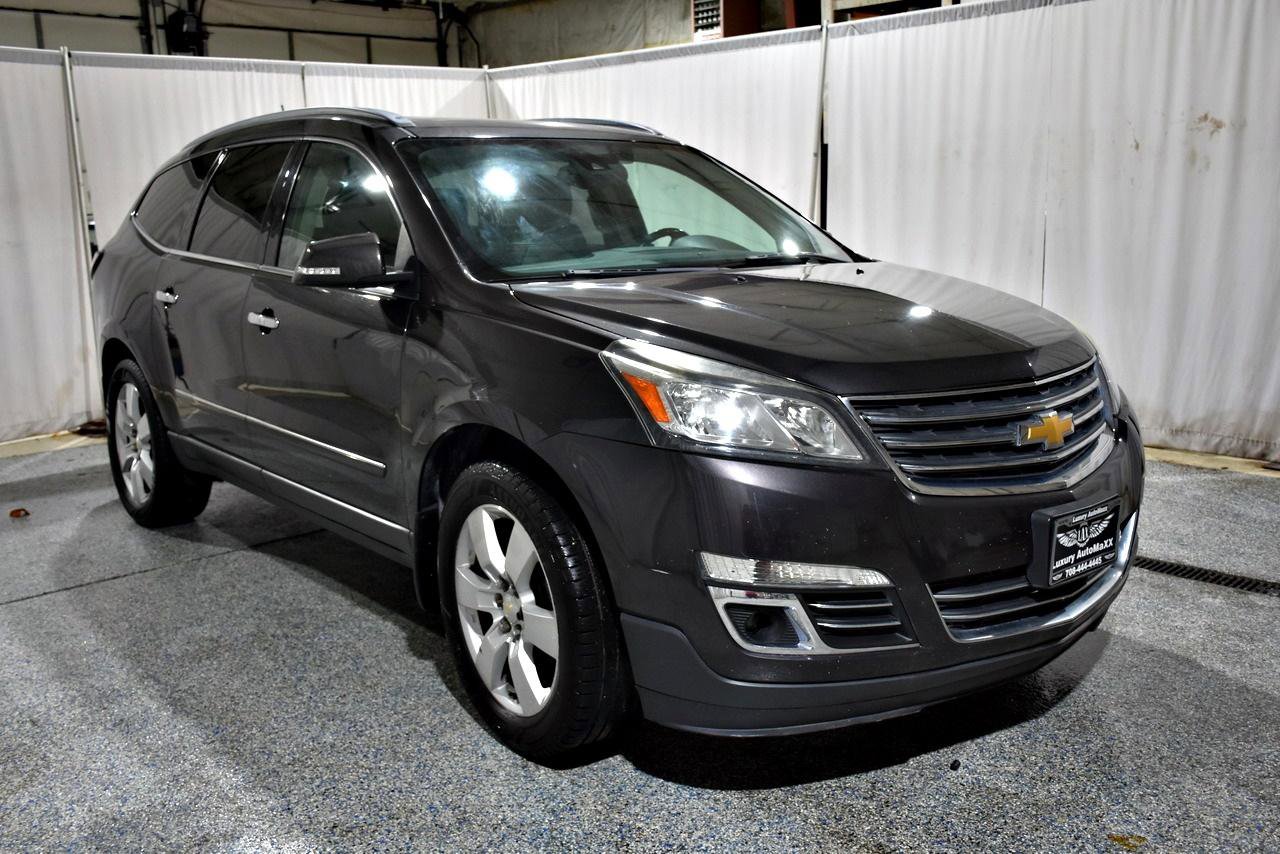 Used 2014 Chevrolet Traverse LTZ FWD image 21