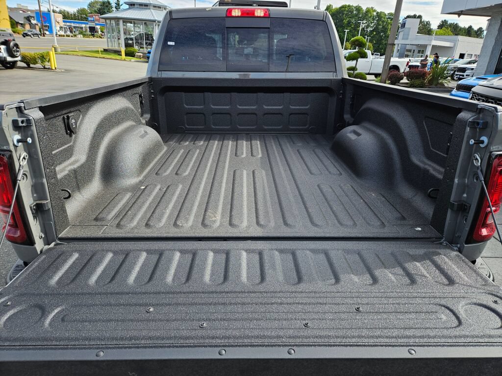 New 2026 RAM 2500 Tradesman AWD/4WD image 11