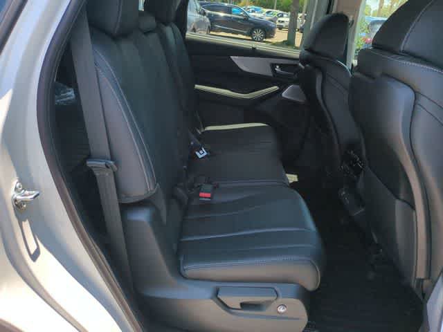 Certified 2026 Acura MDX FWD w/ Technology Package image 22