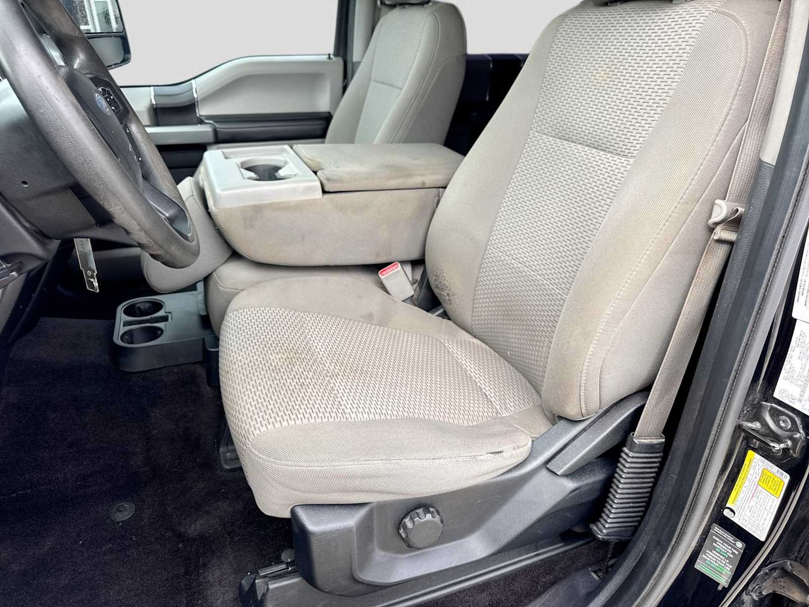 Used 2017 Ford F150 XLT AWD/4WD image 15