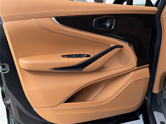 New 2025 Aston Martin DBX 707 image 20