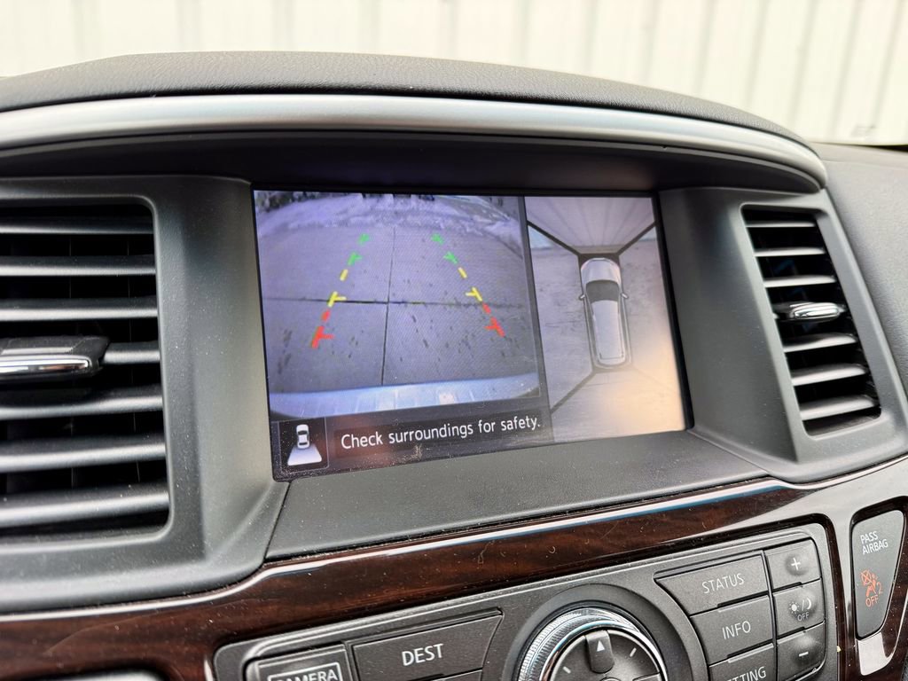 Used 2014 Nissan Pathfinder Platinum w/ Platinum Premium Package image 24