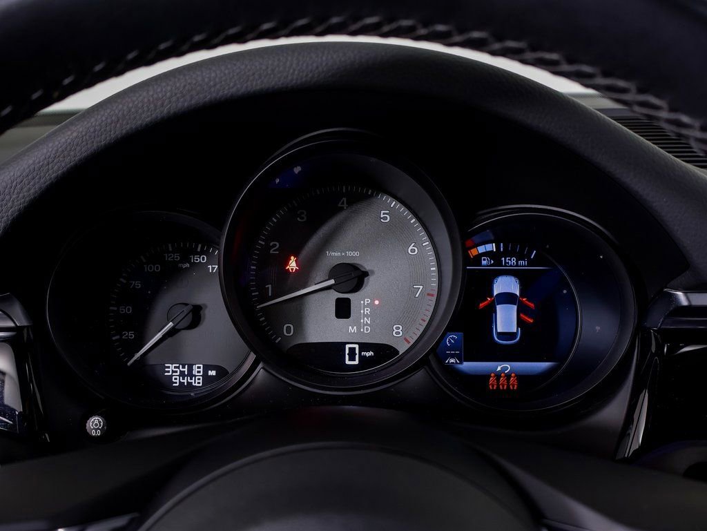 Certified 2023 Porsche Macan S image 21