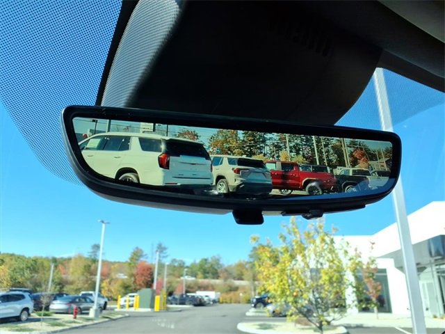 New 2026 GMC Yukon Elevation image 27