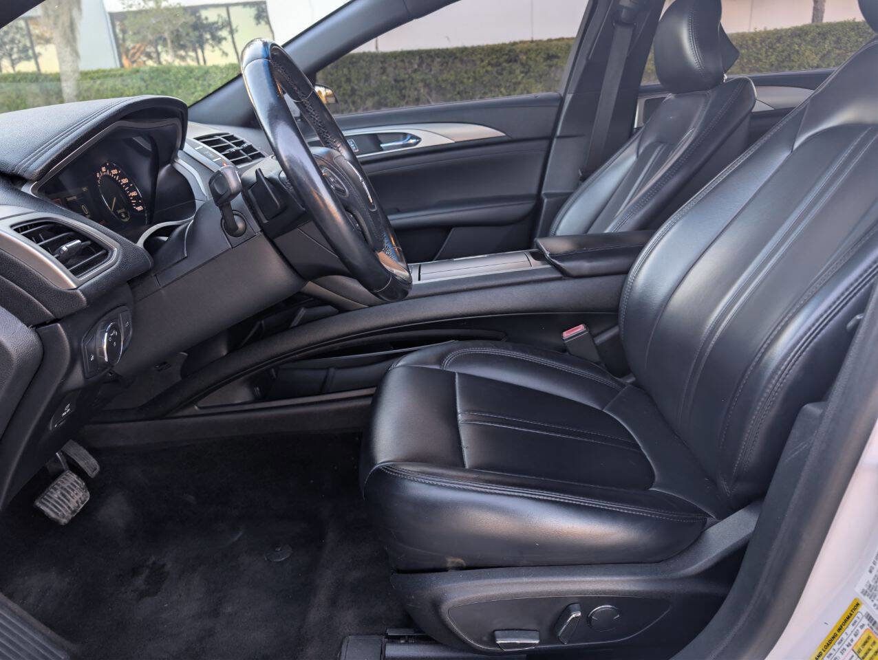 Used 2018 Lincoln MKZ Premiere image 20