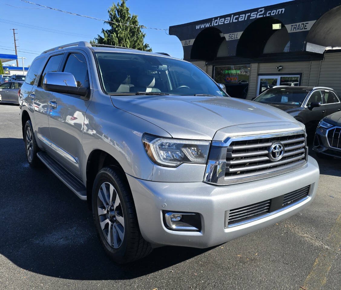 Used 2020 Toyota Sequoia Limited w/ Safety & Convenience Package AWD/4WD image 1