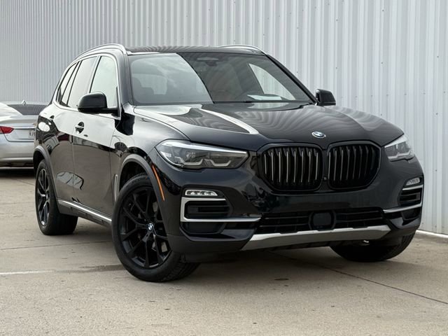 Used 2021 BMW X5 sDrive40i w/ Premium Package 3 RWD image 2