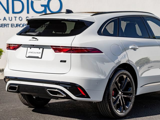 New 2026 Jaguar F-PACE R-Dynamic S AWD/4WD image 7