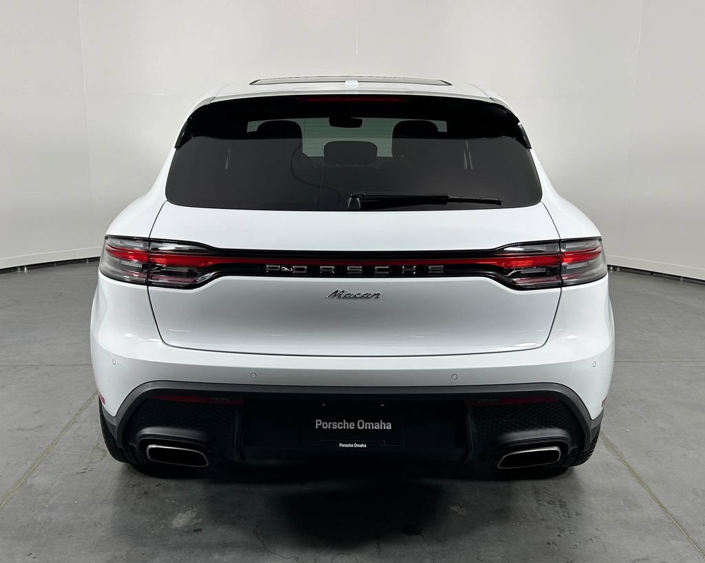 New 2026 Porsche Macan AWD/4WD image 6