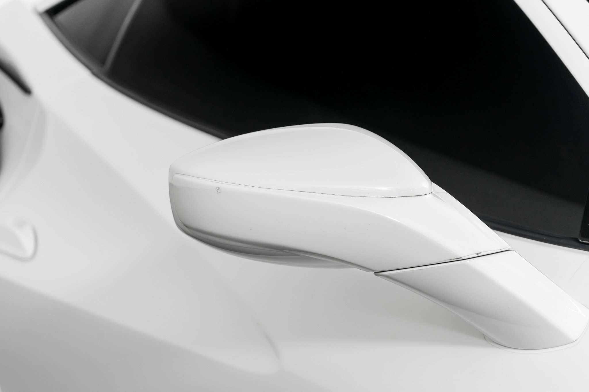 Used 2016 Ferrari 488 GTB image 30