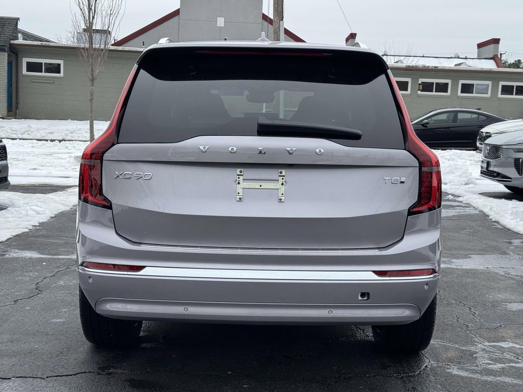 New 2026 Volvo XC90 T8 Plus w/ Protection Package Premier AWD/4WD image 22