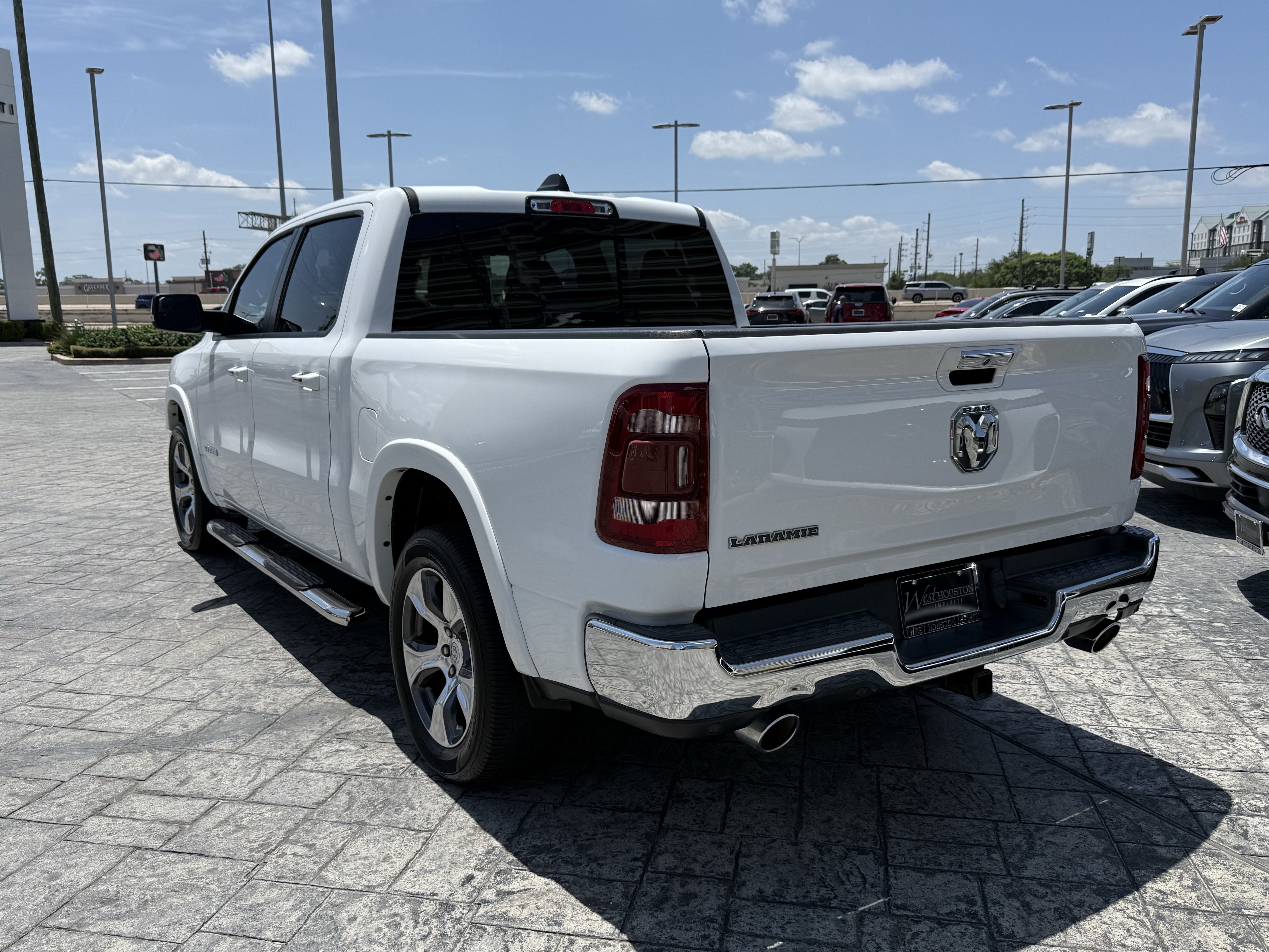 Used 2021 RAM 1500 Laramie RWD image 5