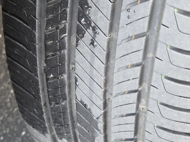 Used 2024 Buick Encore GX Sport Touring AWD/4WD image 9