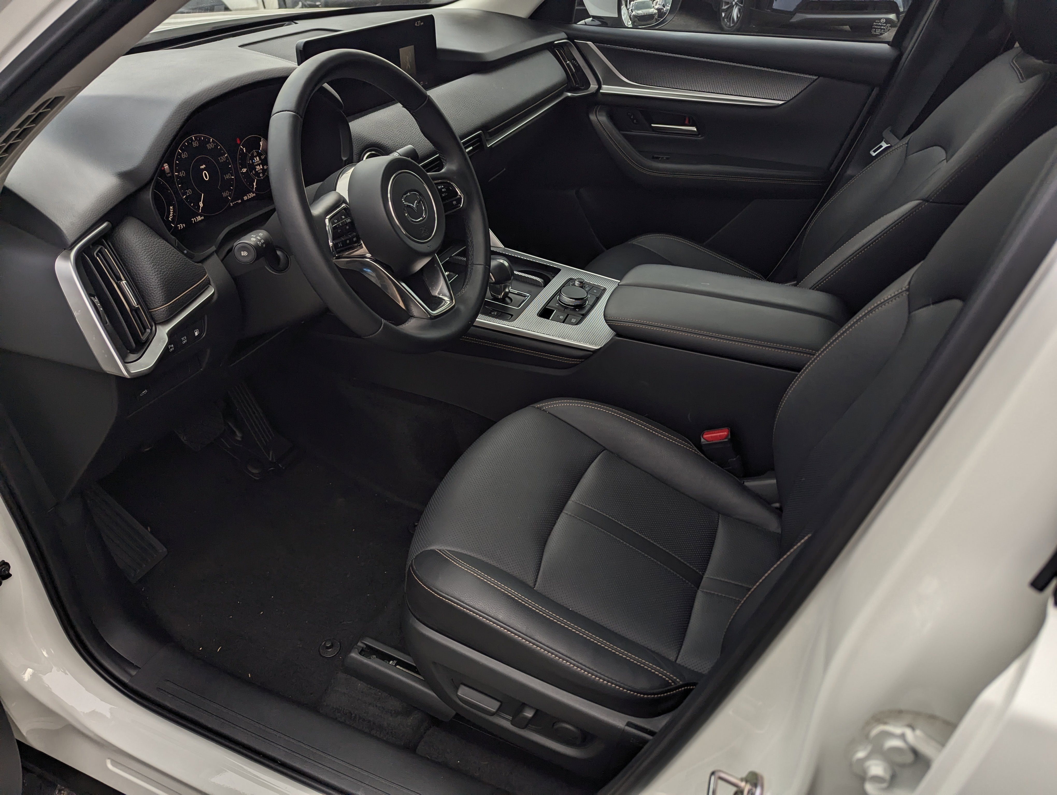 Certified 2025 MAZDA CX-90 Plug-In Hybrid w/ Preferred image 10