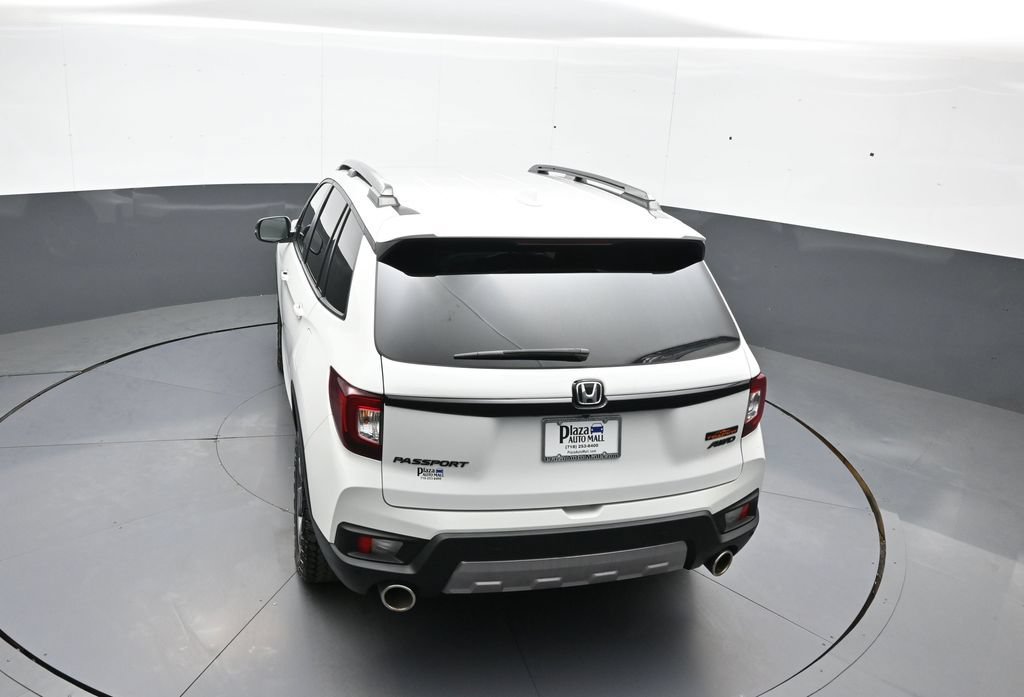 Certified 2024 Honda Passport TrailSport image 40