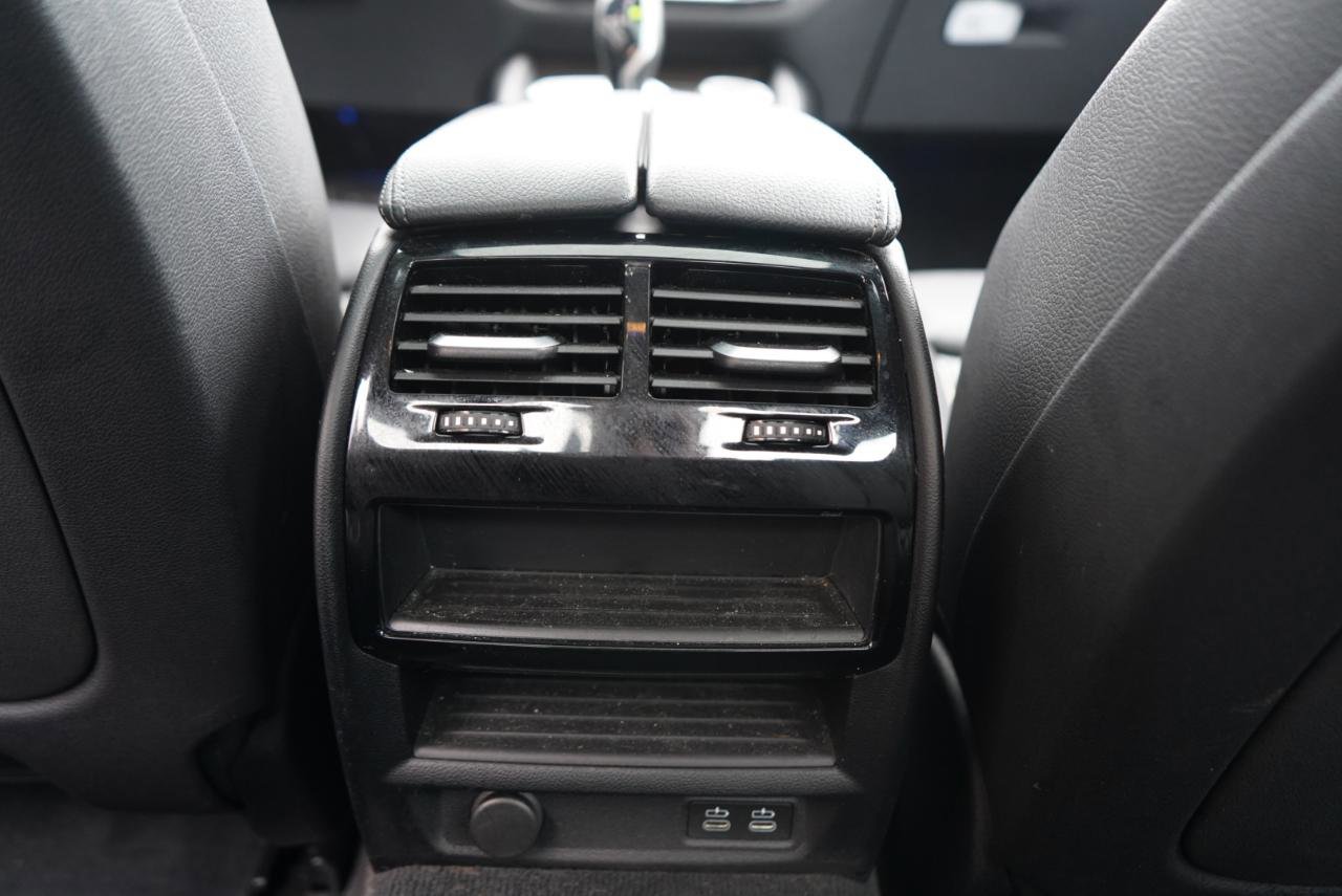 Used 2023 BMW 540i xDrive w/ M Sport Package image 49