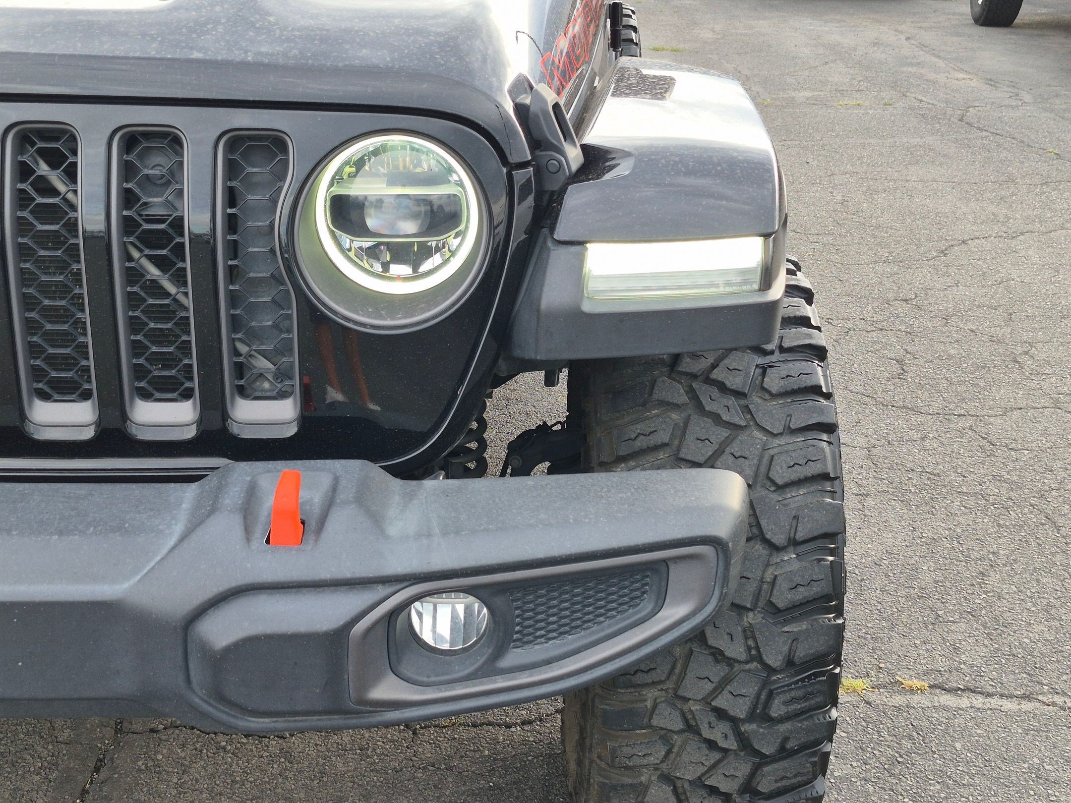 Used 2021 Jeep Gladiator Mojave AWD/4WD image 12
