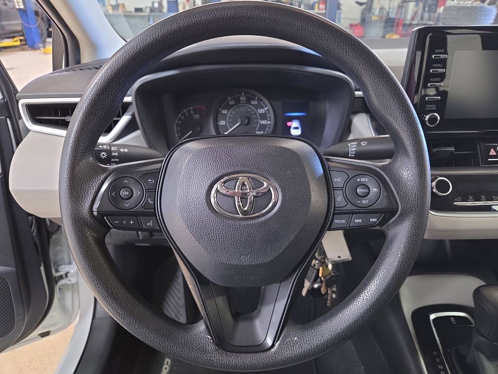 Used 2020 Toyota Corolla L image 15