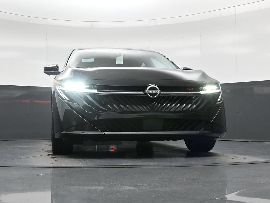 New 2026 Nissan Sentra SR w/ SR Premium Package FWD image 19
