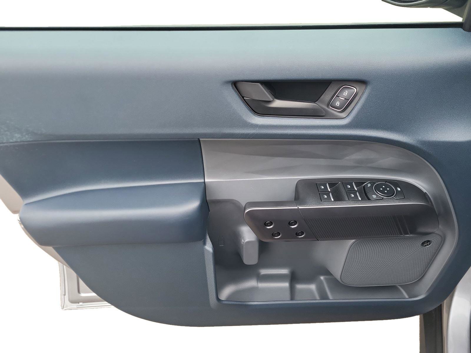 Used 2024 Ford Maverick Lariat w/ Black Appearance Package image 9