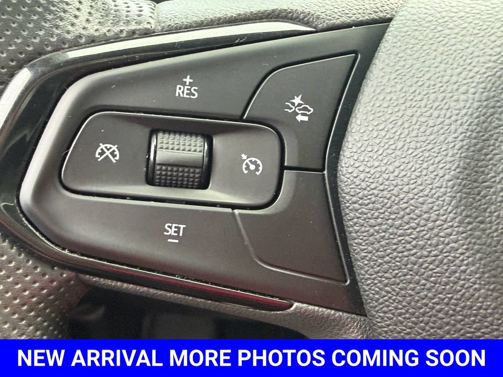 Used 2024 Chevrolet Trax LS FWD image 26