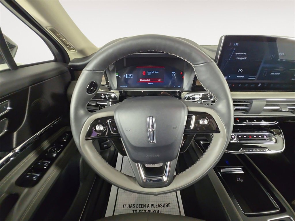 Used 2024 Lincoln Corsair Reserve w/ Equipment Group 201A image 12